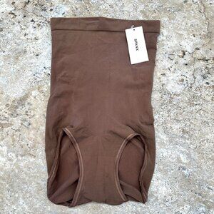 Spanx Womens Higher Power Panties Body Shaper 2746 Brown Size S NWT